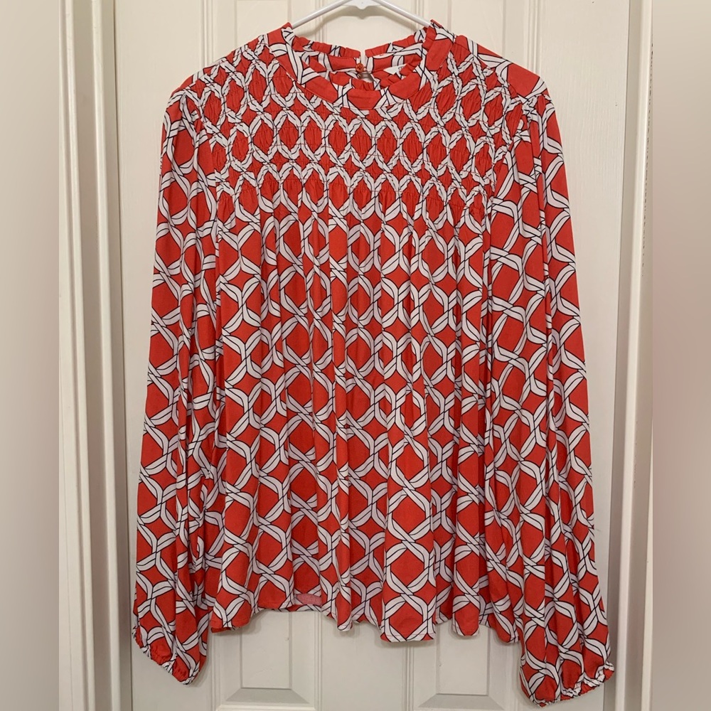 NWOT Crown & Ivy long sleeve dress shirt